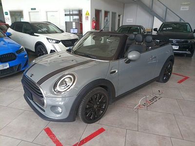 Usata Mini Cooper D Cabriolet Hype 116 CV (85 kW) 2018 Grigio Cabrio