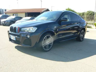 Usata BMW X4 M Sport 190 CV (139 kW) 2015 Blu/azzurro SUV
