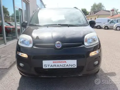 Usata Fiat Panda Lounge 75 CV (55 kW) 2014 Nero Utilitaria