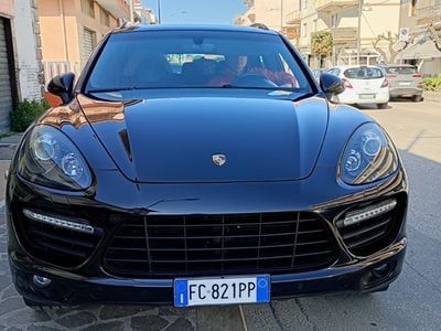 Porsche Cayenne Turbo