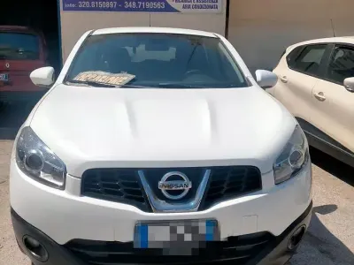 Usata Nissan Qashqai Acenta 110 CV (80 kW) 2012 Bianco SUV