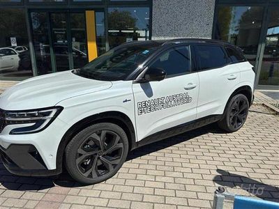 Usata Renault Austral Techno 200 CV (147 kW) 2023 Bianco SUV