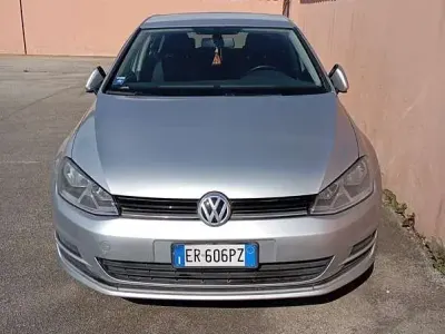 Usata VW Golf VII Comfortline 105 CV (77 kW) 2013 Berlina
