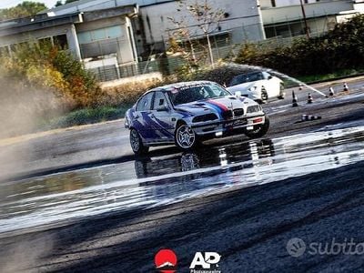 Usata BMW 328 2000 Grigio Berlina