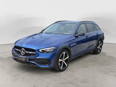 Usata Mercedes 220 Premium 200 CV (147 kW) 2022 Blu Station wagon