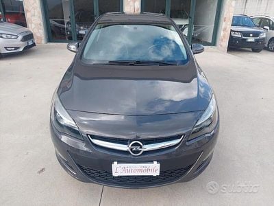 Usata Opel Astra 110 CV (80 kW) 2014 Grigio Berlina