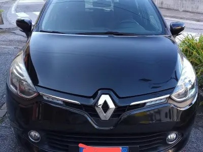 Usata Renault Clio 90 CV (66 kW) 2017 Nero Station wagon