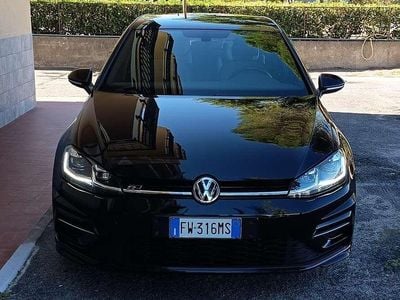 Usata VW Golf VII R-line 150 CV (110 kW) 2019 Berlina