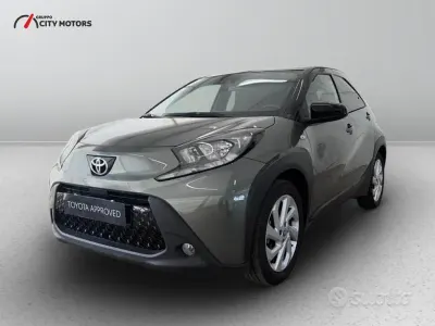 Usata Toyota Aygo X Trend 72 CV (52 kW) 2022 Nero SUV