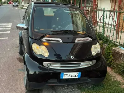 Usata Smart ForTwo Cabrio 54 CV (39 kW) 2002 Nero Cabrio
