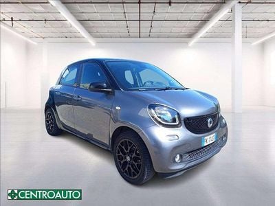Begagnad Smart ForFour Passion 71 HK (52 kW) 2016 Silver Halvkombi