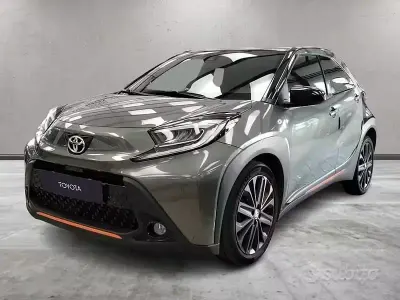 Second-hand Toyota Aygo X Limited 72 CP (52 kW) 2022 Verde SUV