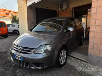 Usata VW Golf VI Comfortline 122 CV (89 kW) 2008 Grigio Utilitaria