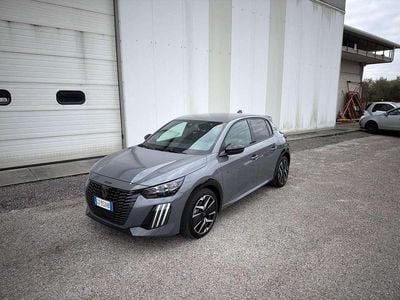 Usata Peugeot 208 GT 136 CV (100 kW) 2025 Grigio selenium Utilitaria