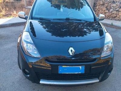 Usata Renault Clio II 75 CV (55 kW) 2010 Nero Berlina