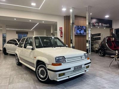 Usata Renault Super 5 GT 120 CV (88 kW) 1988 Bianco Utilitaria