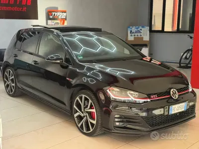 Second-hand VW Golf VII GTI 245 CP (180 kW) 2017 Negru Berlinǎ