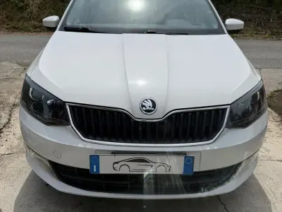 Usata Skoda Fabia Ambition 75 CV (55 kW) 2016 Bianco Berlina