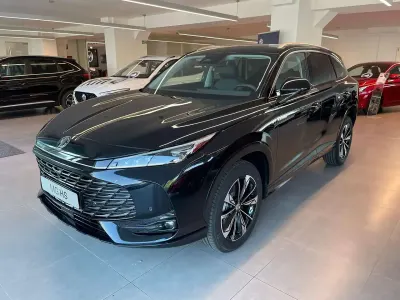Nuova MG HS Luxury 224 CV (164 kW) 2026 Pebble black SUV