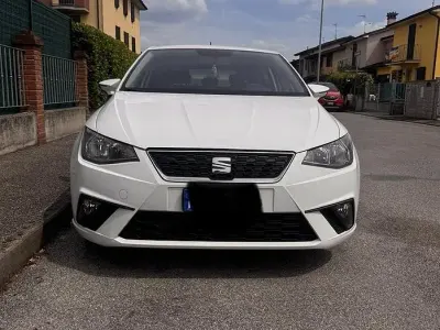 Usata Seat Ibiza Business 80 CV (58 kW) 2019 Bianco Utilitaria
