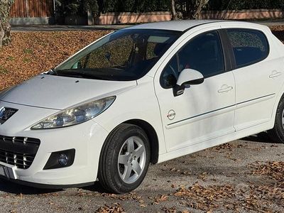 Usata Peugeot 207 68 CV (50 kW) 2011 Bianco Berlina