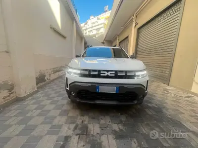 Usata Dacia Duster Journey 101 CV (74 kW) 2025 Bianco SUV