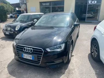 Usata Audi A3 Ambiente 110 CV (80 kW) 2014 Nero Berlina