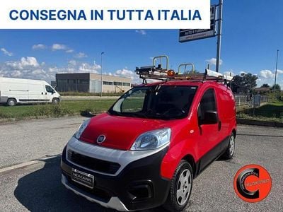 Usata Fiat Fiorino 95 CV (69 kW) 2019 Rosso pastello Monovolume