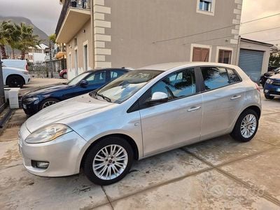 Usata Fiat Bravo Dynamic 120 CV (88 kW) 2011 Grigio Utilitaria