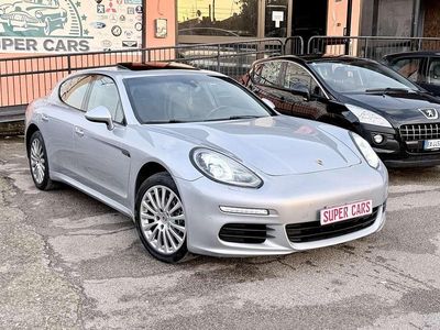 Usata Porsche Panamera Platinum Edition 250 CV (183 kW) 2013 Argento Berlina