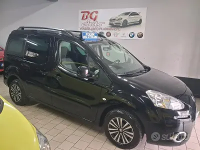 Usata Peugeot Partner 92 CV (67 kW) 2015 Nero Monovolume
