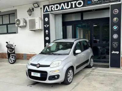 Occasion Fiat Panda Lounge 69 ch (50 kW) 2013 Gris Citadine