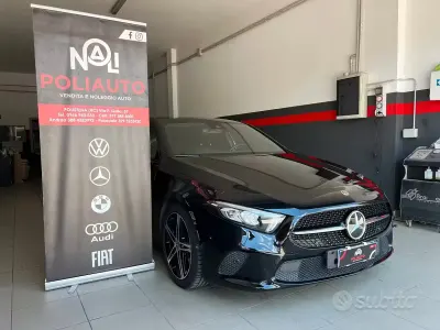 Usata Mercedes A180 Premium 116 CV (85 kW) 2022 Nero Berlina