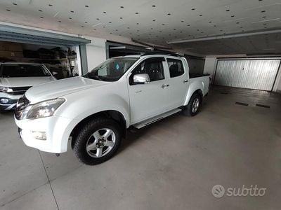 Usata Isuzu D-Max 101 CV (74 kW) 2016 Pick-up
