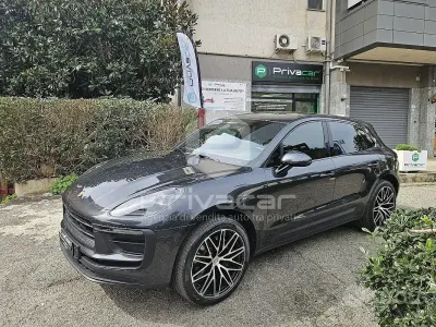 Usado Porsche Macan 265 CV (194 kW) 2022 Negro SUV