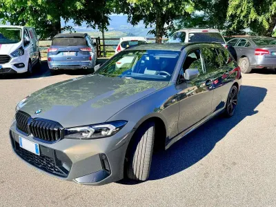 Usata BMW 320 M Sport 190 CV (139 kW) 2023 Grigio Station wagon