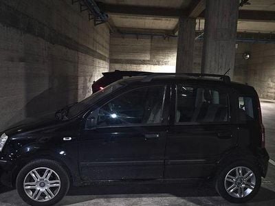 Nero Usata 2009 Fiat Panda Emotion Utilitaria | 2800 € (Super prezzo)