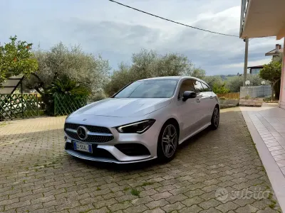 Usata Mercedes CLA200 AMG Line Premium Plus 150 CV (110 kW) 2020 Grigio Coupé