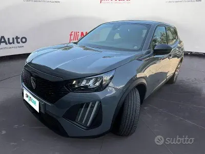 Käytetty Peugeot 2008 Active 102 HP (75 kW) 2023 Harmaa Katumaasturi