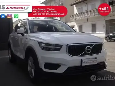 Usata Volvo XC40 Momentum 129 CV (94 kW) 2022 Bianco SUV