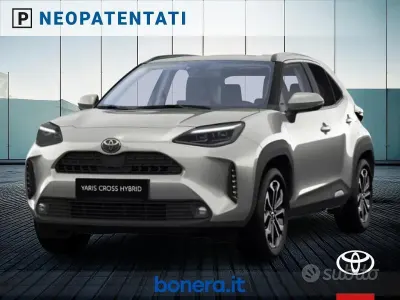 Nuova Toyota Yaris Cross Trend 130 CV (95 kW) 2026 SUV