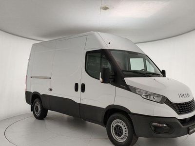 usata Iveco Daily (2014----) 35S12V 2.3 HPT PM-TM FURGONE