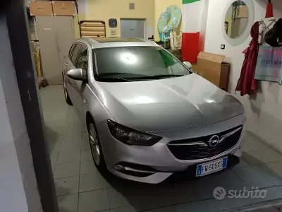 Usata Opel Insignia 136 CV (100 kW) 2019 Grigio Station wagon