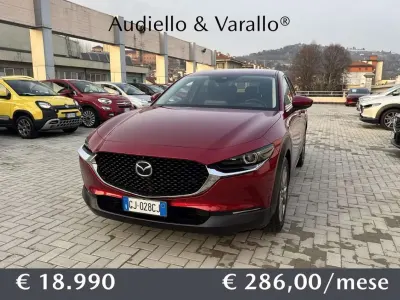 Usata Mazda CX-30 Exceed 186 CV (136 kW) 2022 Soul red SUV