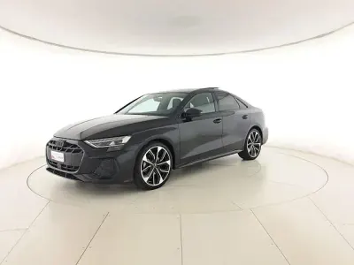Usata Audi A3 S-Line 150 CV (110 kW) 2024 Nero mito metallizzato Berlina