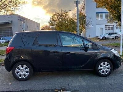 Usata Opel Meriva Edition 120 CV (88 kW) 2013 Monovolume