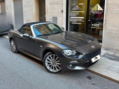 Usata Fiat 124 Spider Lusso 140 CV (102 kW) 2019 Grigio Cabrio