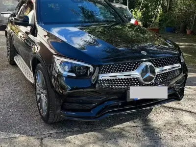 Usata Mercedes GLC220 194 CV (142 kW) 2020 Nero Coupé