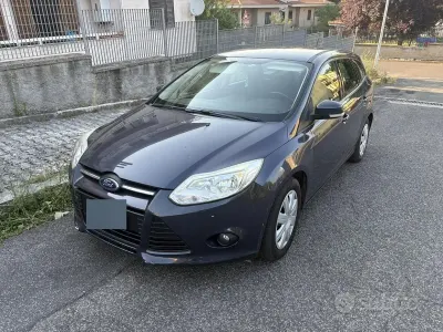 Usata Ford Focus 115 CV (84 kW) 2013 Viola Station wagon