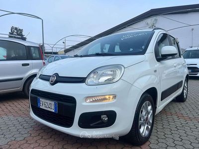 Usata Fiat Panda Lounge 75 CV (55 kW) 2014 Bianco Utilitaria